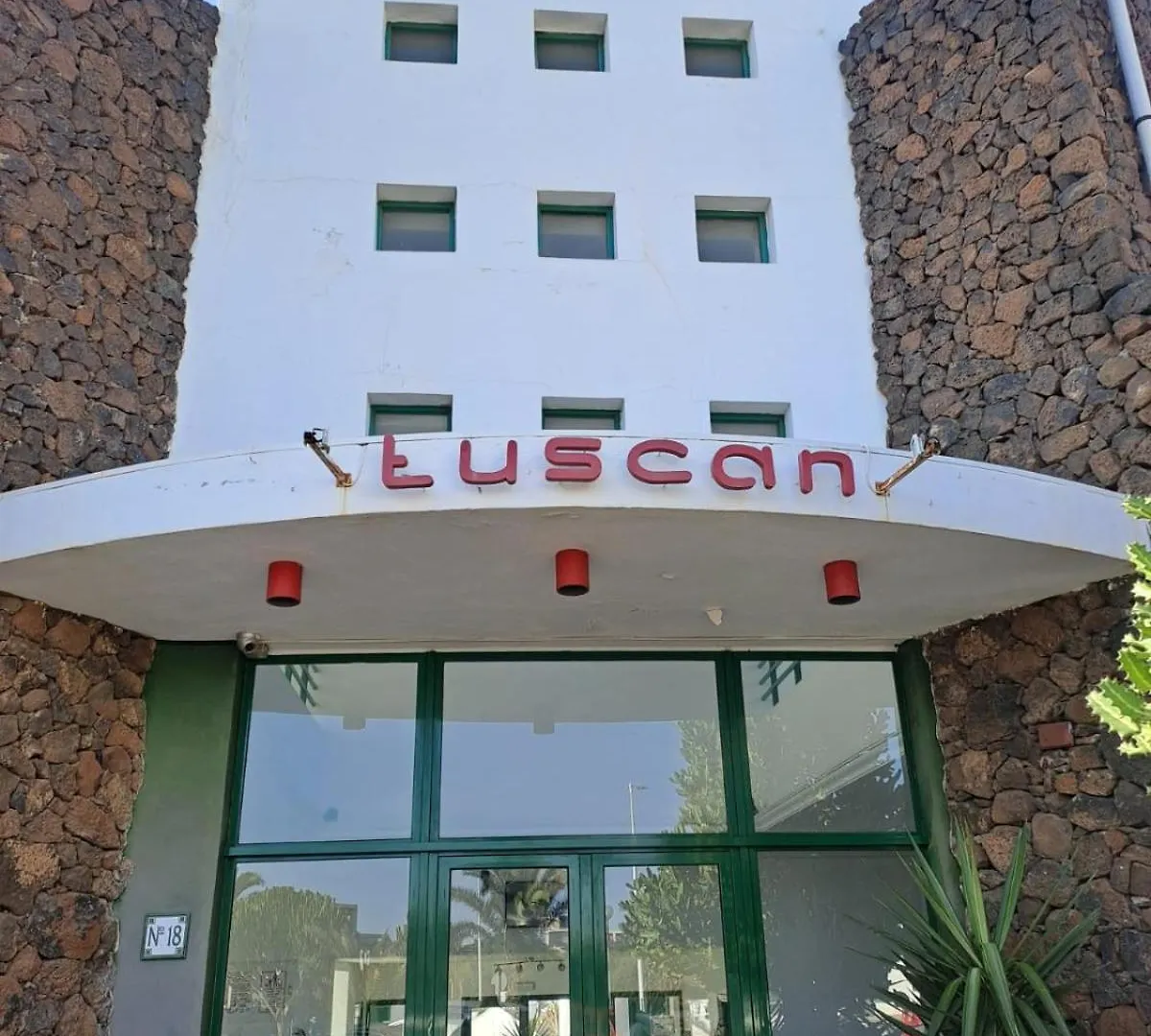 Azul Tuscan Playa Y Piscina 科斯塔特吉塞 公寓
